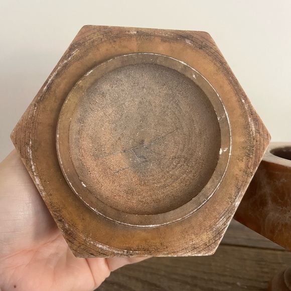 Set of Two Brown Alabaster Decorative Jars - Picture 5 of 14